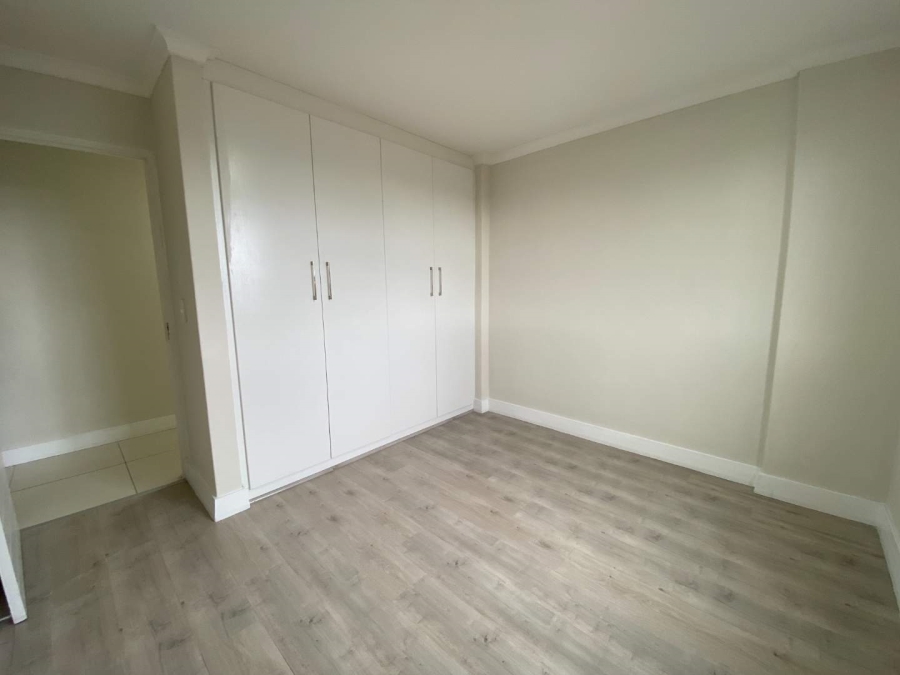 2 Bedroom Property for Sale in Zonnebloem Western Cape